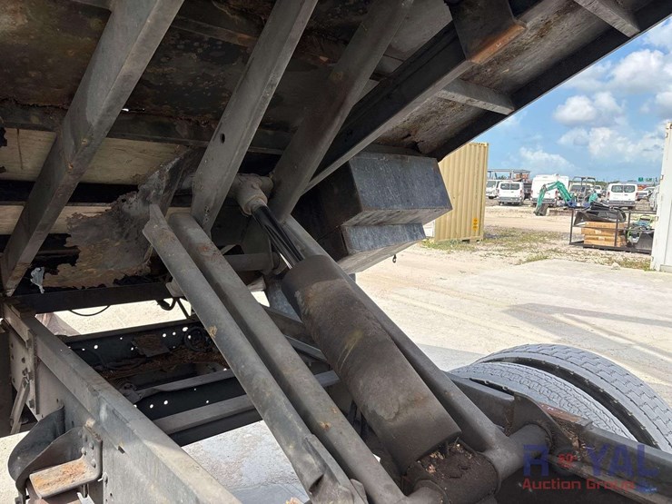 2008-gmc-c7500-altec-lrv55-55ft-forestry-bucket-truck-image-32