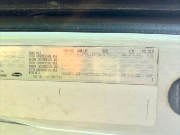 2000-sterling-dry-tender-truck-(gp11245,-unit-123831)-image-98