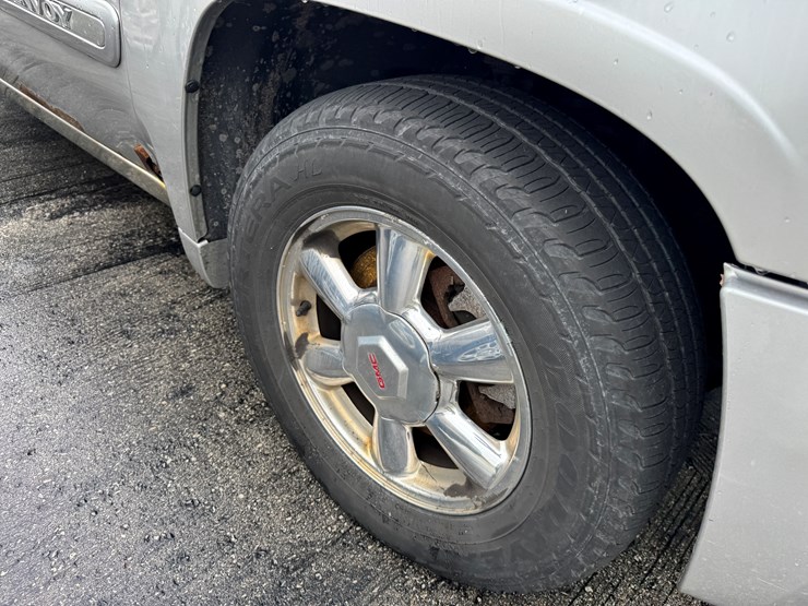 2004-gmc-envoy-image-12
