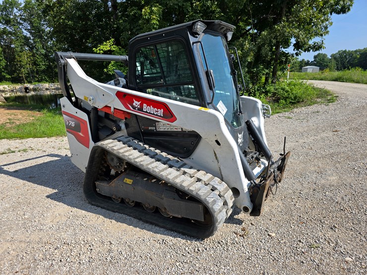 2023-bobcat-t76-image-26