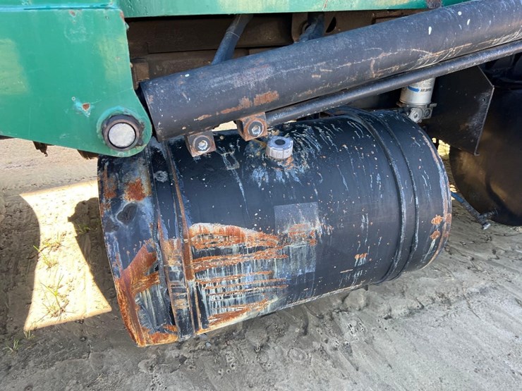 2009-mack-mru613-image-19