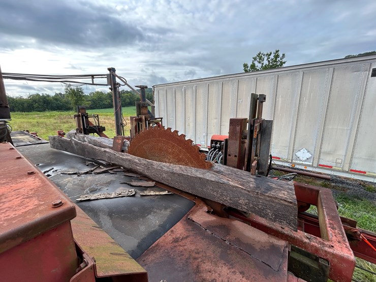 caterpillar-3208-image-17