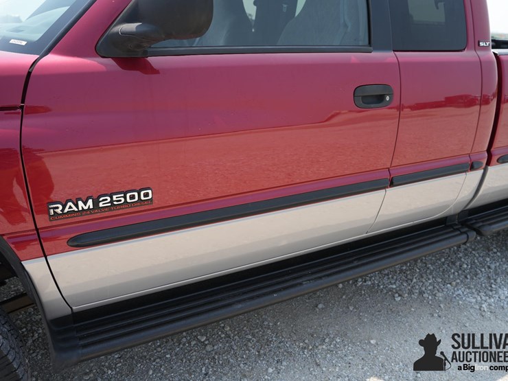 1999-dodge-2500-image-16