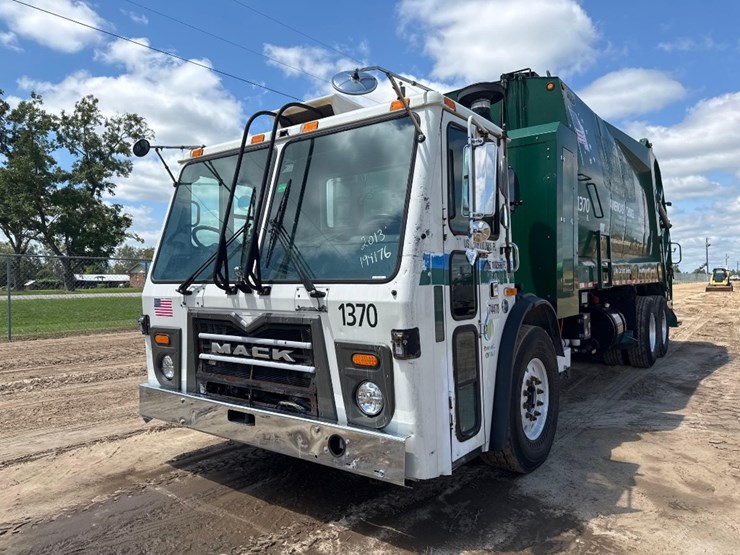2013-mack-leu633-image-2