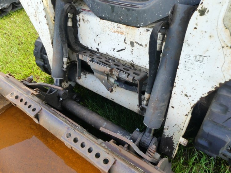 2018-bobcat-t590-image-11