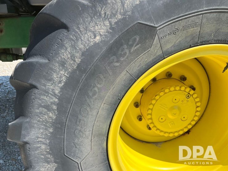 2019-john-deere-f4365-image-54