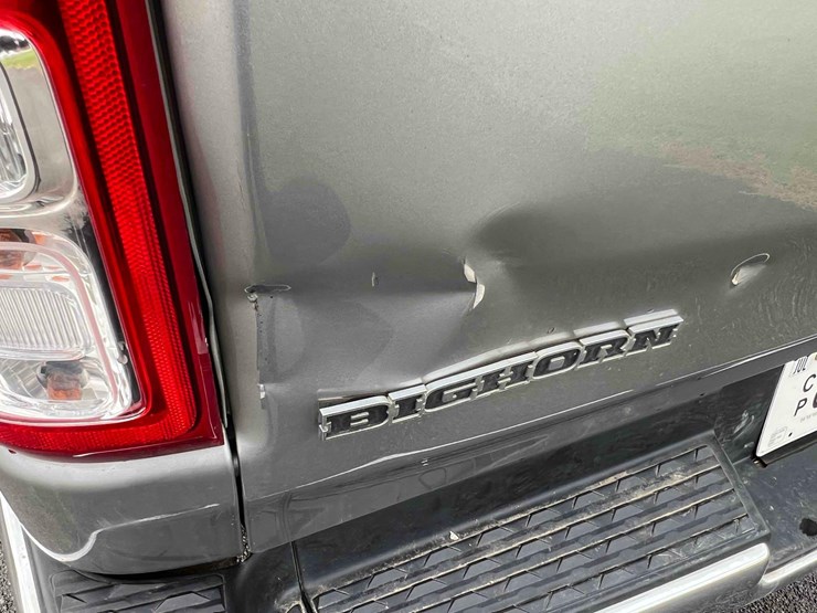2021-ram-1500-big-horn-image-42