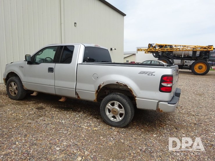 2004-ford-f150-image-21