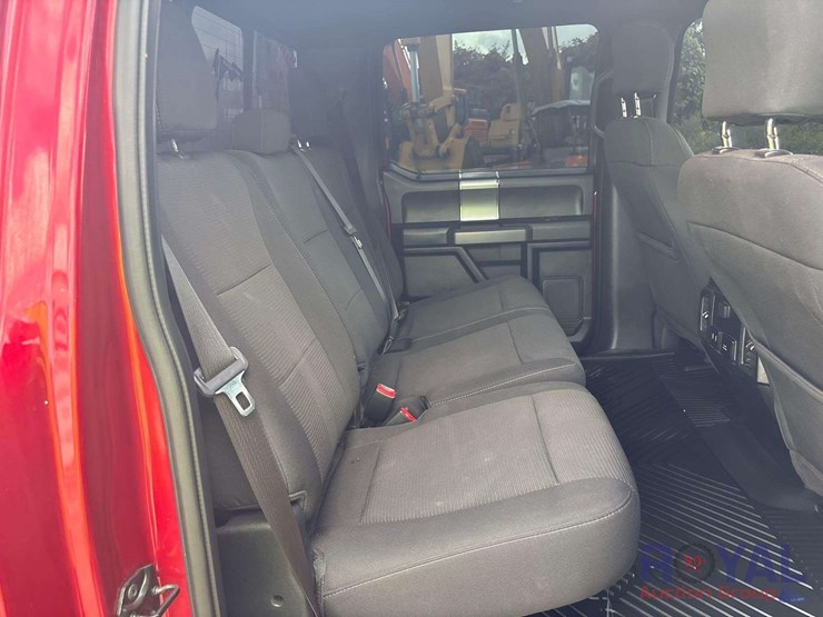 2017-ford-f150-image-24