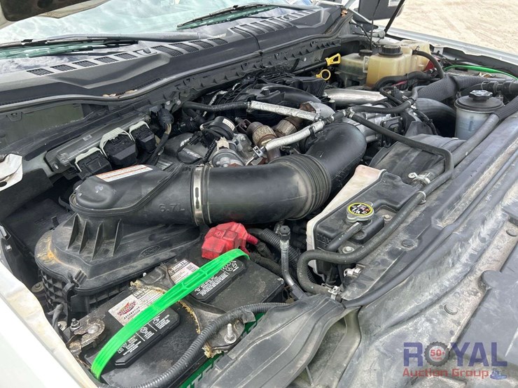 2017-ford-f550-image-9