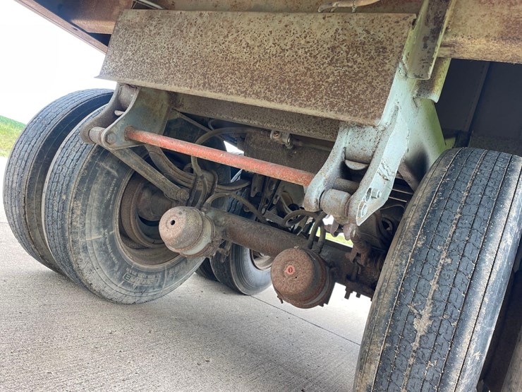 1993-wilson-grain-trailer-image-9