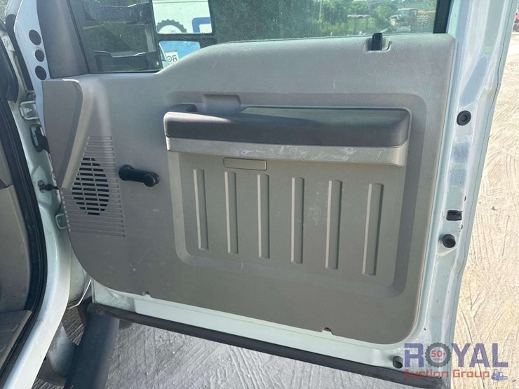 2009-ford-f550-image-20
