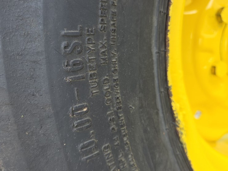 john-deere-4430-image-8