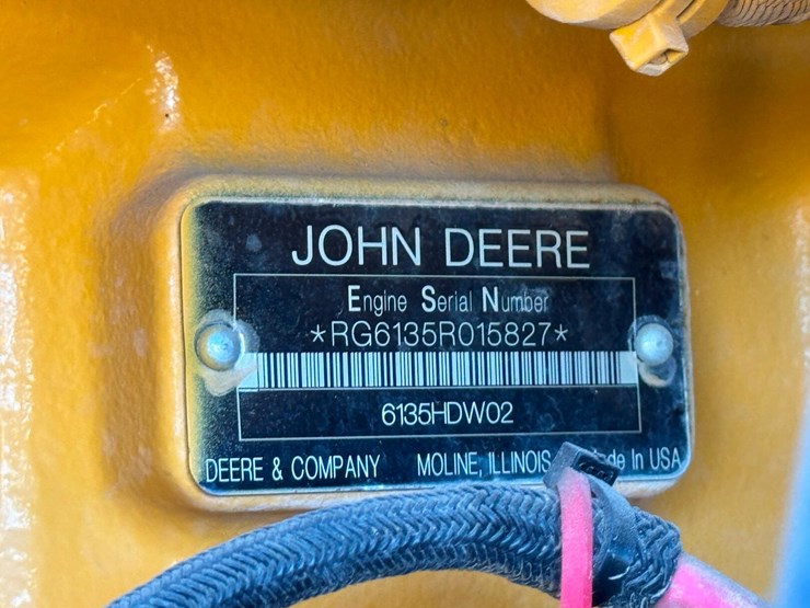 2013-deere-824k-image-63