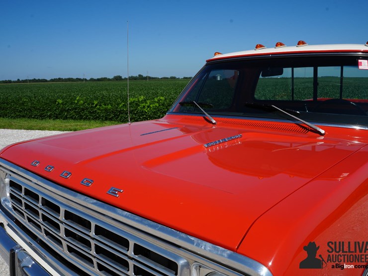 1973-dodge-d200-4x4-pickup-image-11