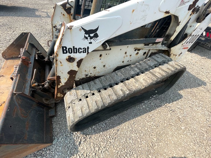 bobcat-t300-image-16