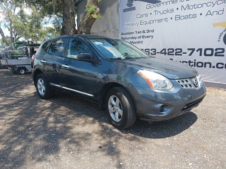2012-nissan-rogue-image-2