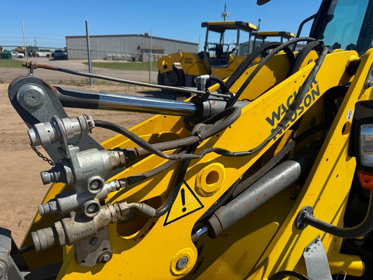 2018-wacker-neuson-wl38-image-15