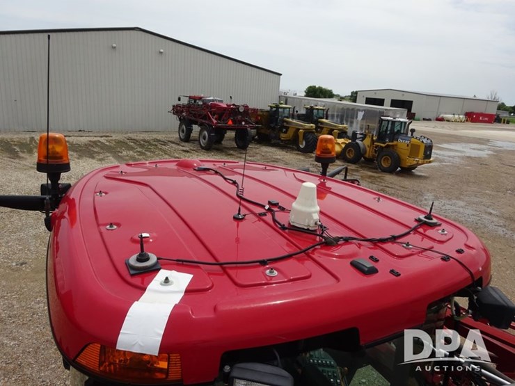 2015-case-ih-patriot-4440-image-102