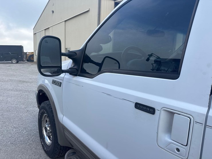 2000-ford-excursion-image-10