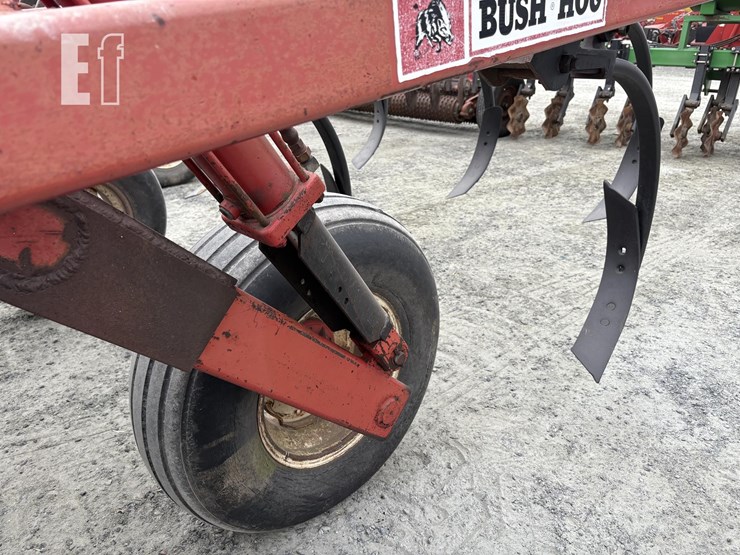 bush-hog-1560-image-5