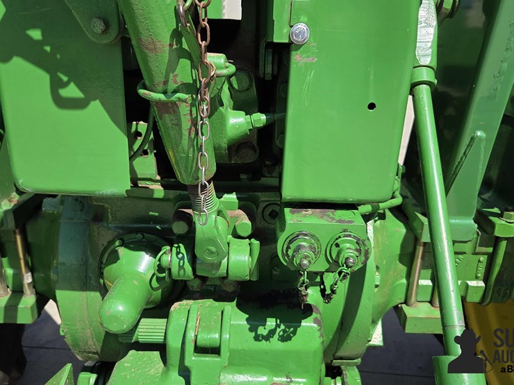 john-deere-4020-image-12