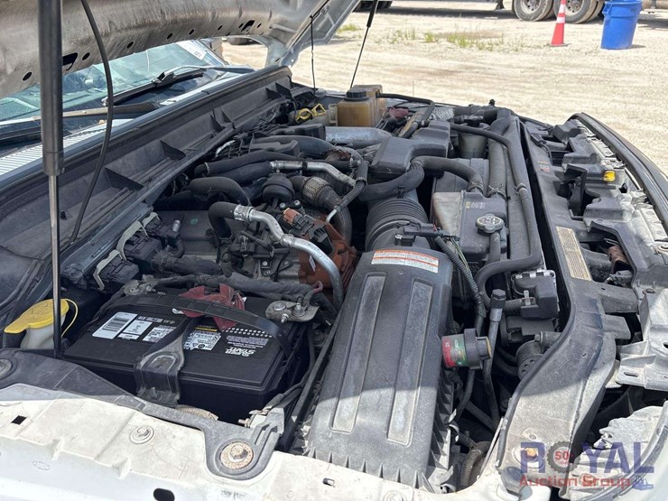 2011-ford-f450-image-19