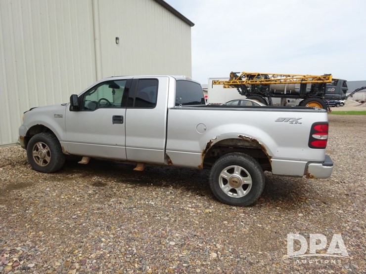 2004-ford-f150-image-22