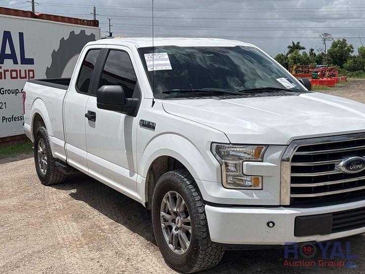 2017-ford-f150-image-2