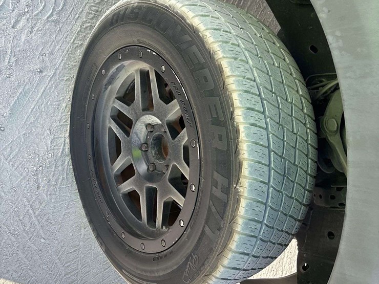 2011-ford-f150-image-24