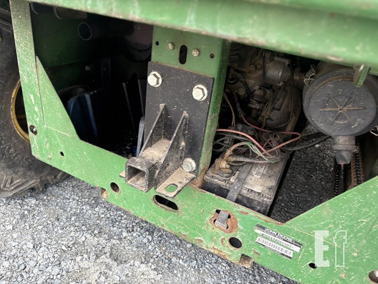 john-deere-m-image-12