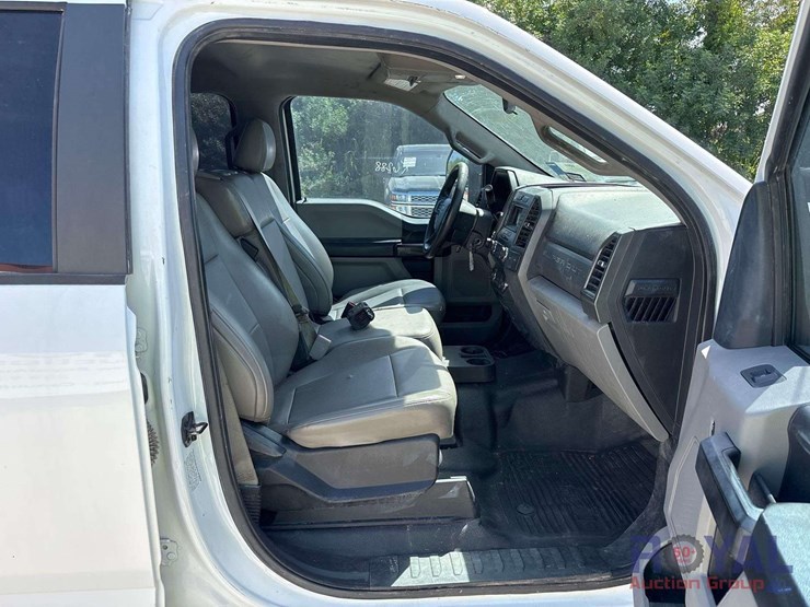 2019-ford-f350-image-31