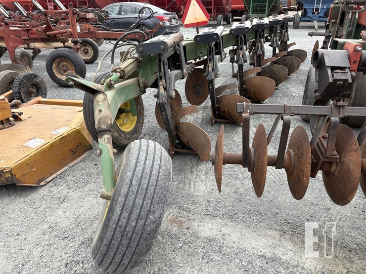 john-deere-2800-image-4