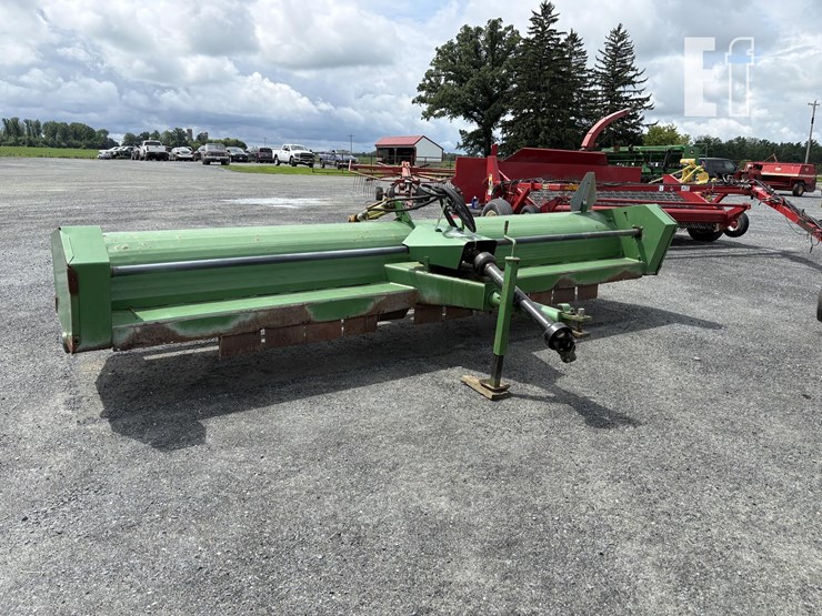 john-deere-27-image-1