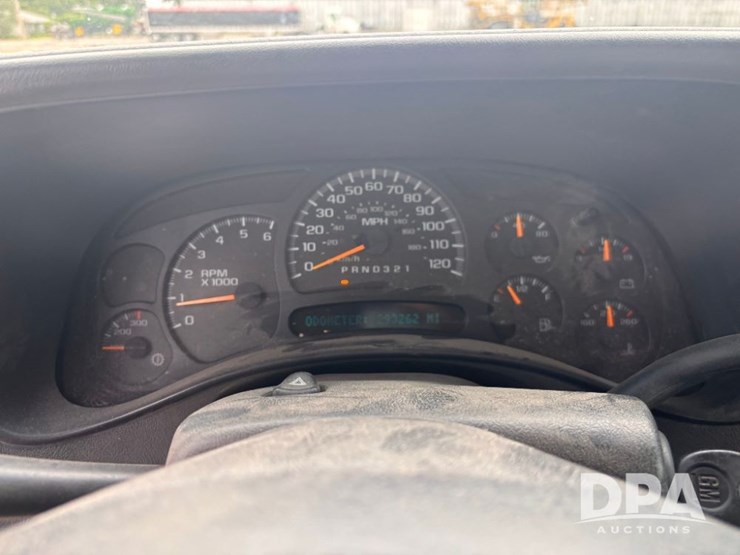 2006-chevrolet-2500hd-image-74