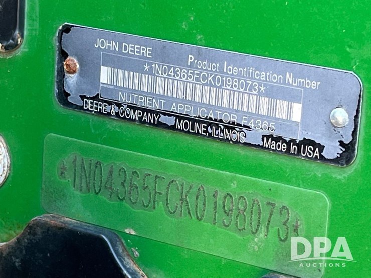 2019-john-deere-f4365-image-94