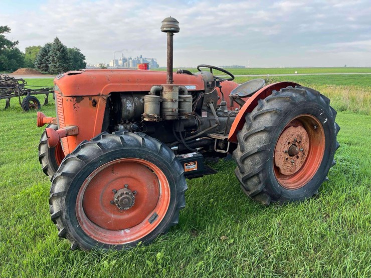 tractor-image-1