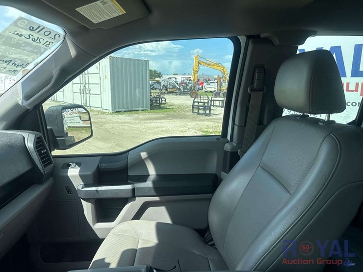 2016-ford-f150-image-18