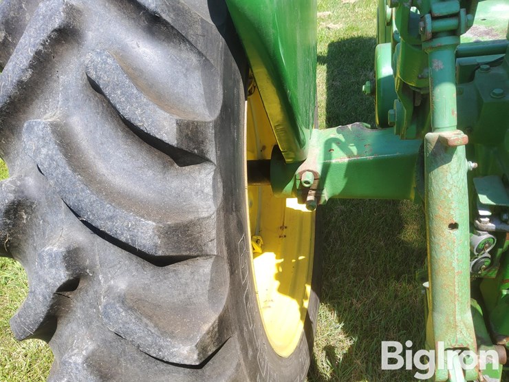 john-deere-630-image-20