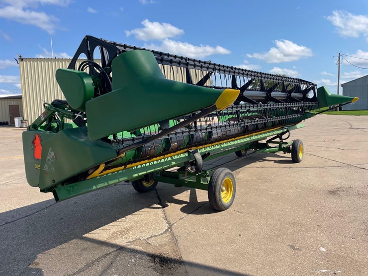 john-deere-925f-image-2