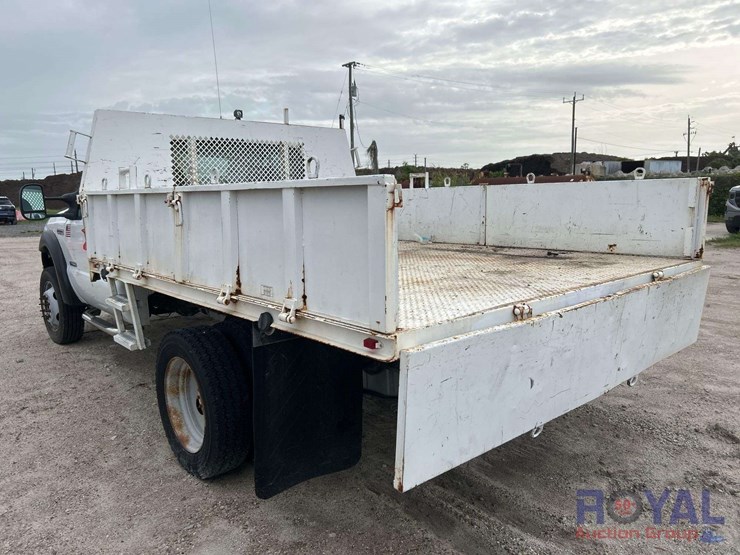 2006-ford-f550-image-4