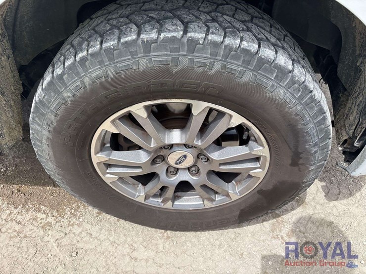 2017-ford-f150-image-24