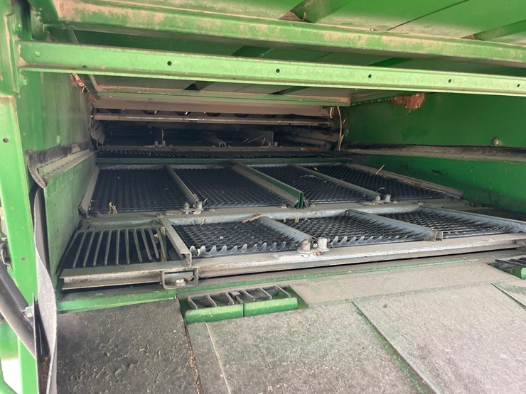 1995-john-deere-9500-image-32