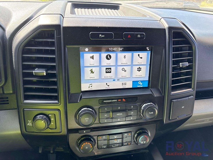 2018-ford-f150-image-10