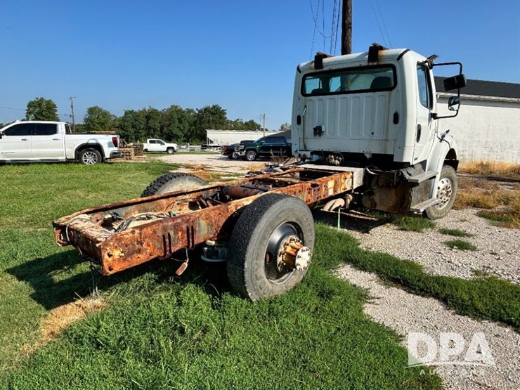 2011-freightliner-truck-(gp11247,-unit-115385)-image-5