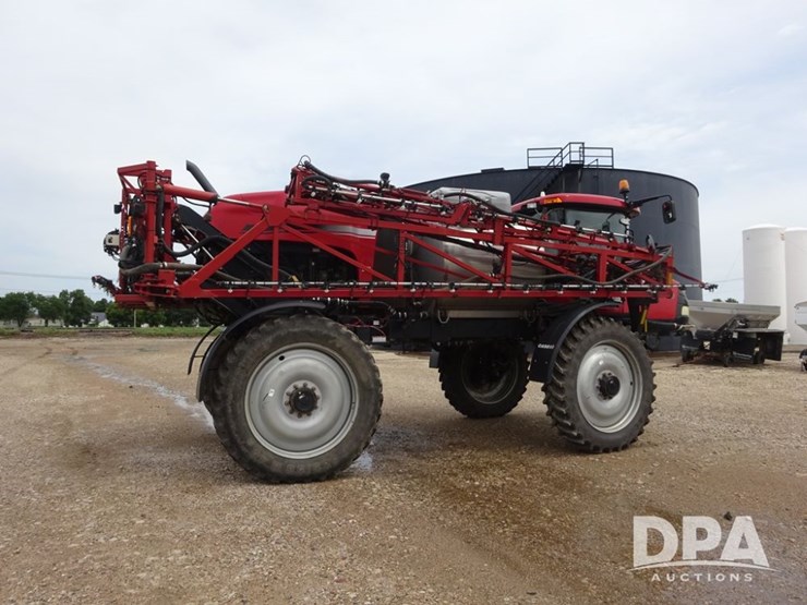 2015-case-ih-patriot-4440-image-20