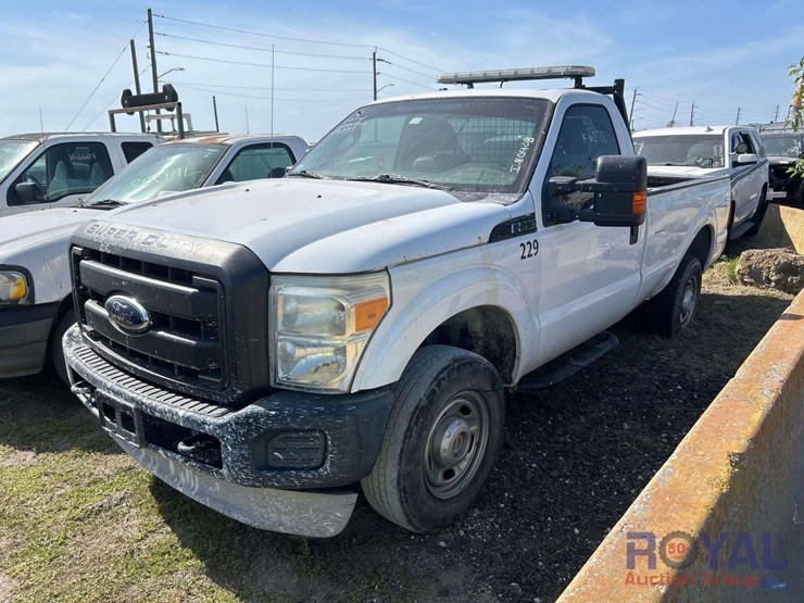 2011-ford-f250-image-1