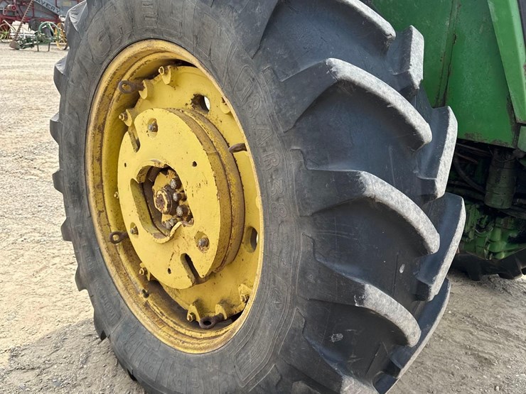 john-deere-4430-image-7