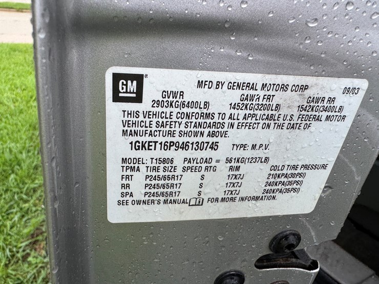 2004-gmc-envoy-image-30