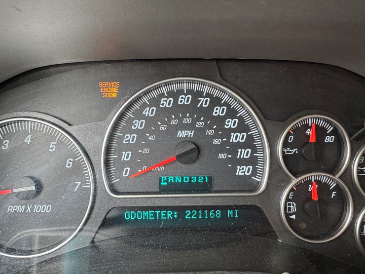 2004-gmc-envoy-image-25